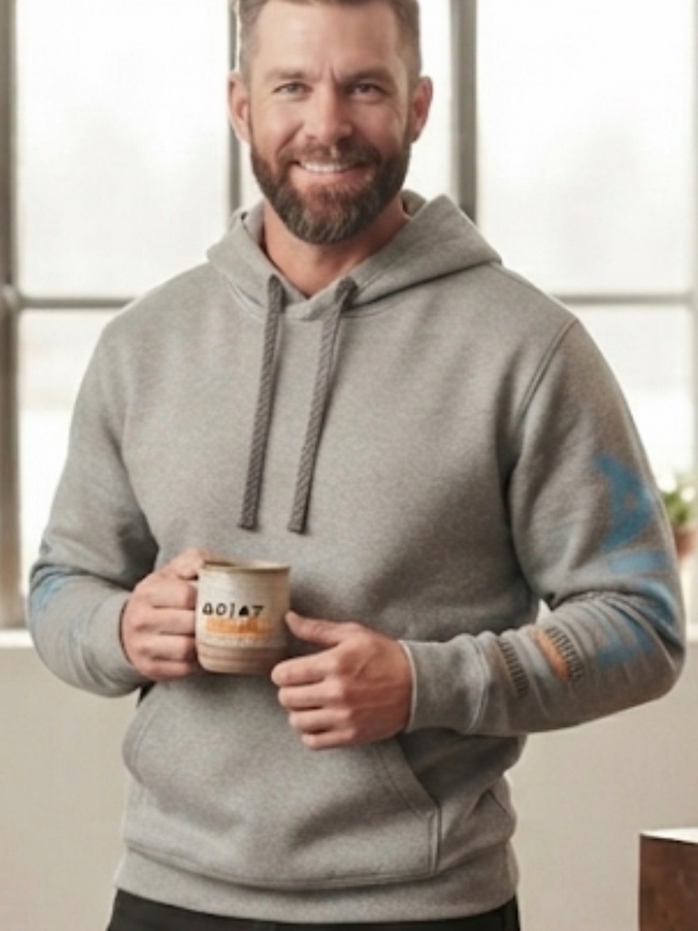 Ariat Men's Heather Gray Pullover Hoodie with Subtle Sleeve Detail